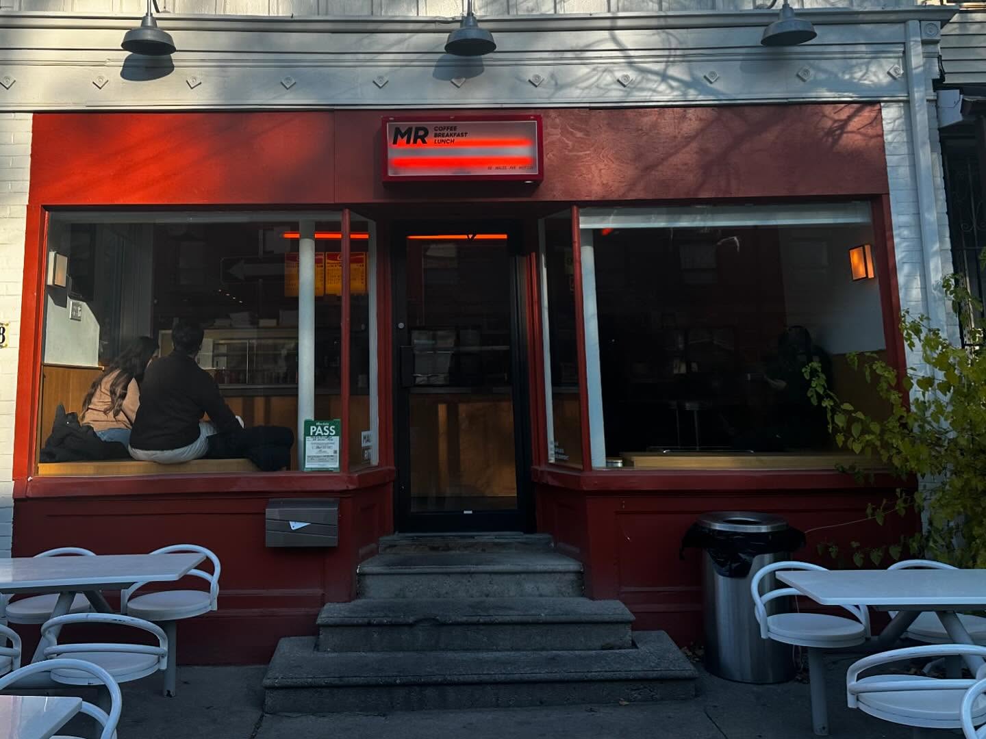 Toronto leg of the trip coming to a close, one last stop on the #worldcoffeetour, Made Rite, a super cool new cafe with a Lego espresso machine that some one obviously needs to buy for me.