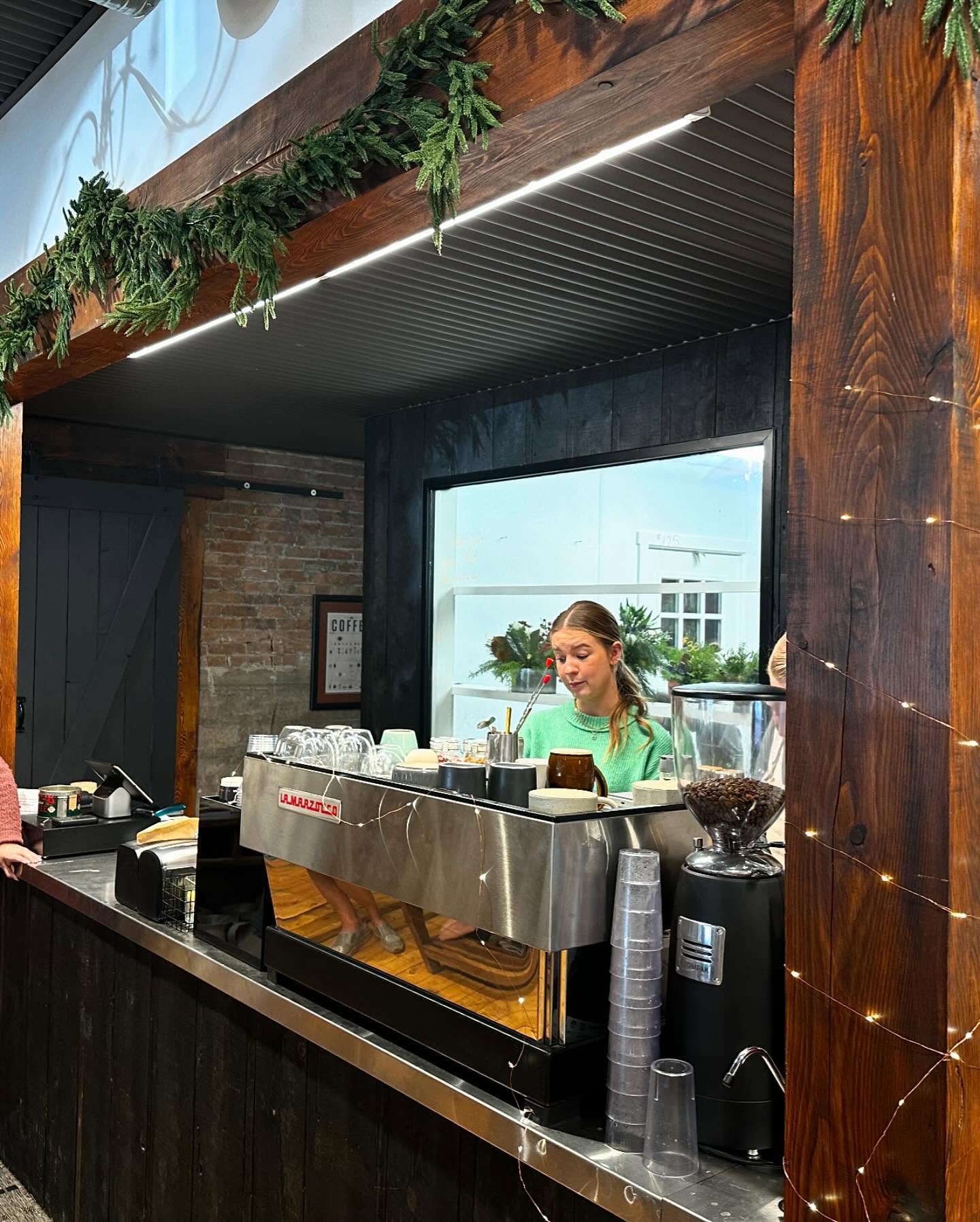 Extremely charming southern Alberta stop of the #worldcoffeetour Seeds in pincher creak.