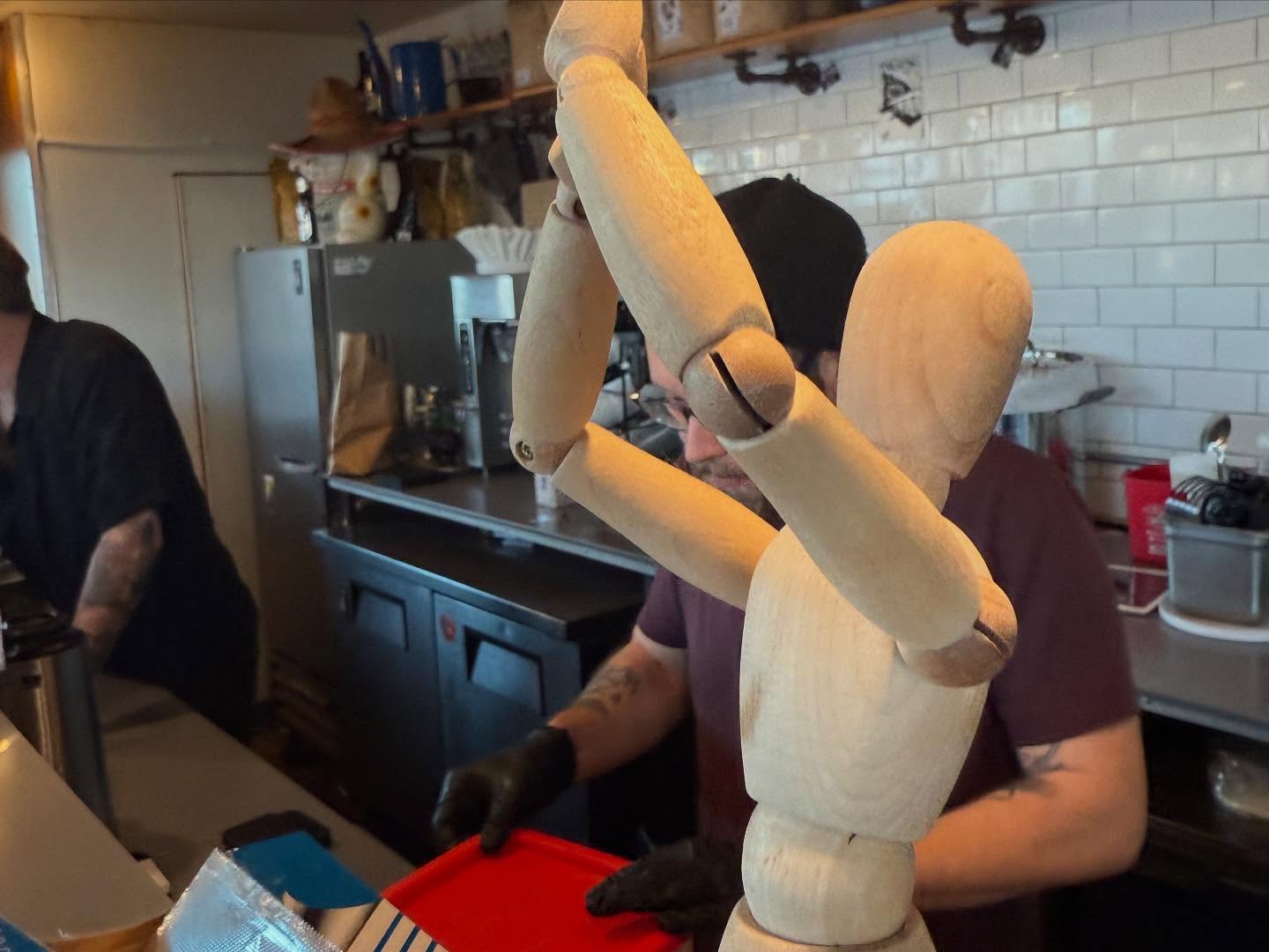 Off to Copper Mountain for the first ski day of the trip, but first a quick stop on the #worldcoffeetour - @lularosegeneral cute cafe in Denver with great breakfast sandos and delicious beans.