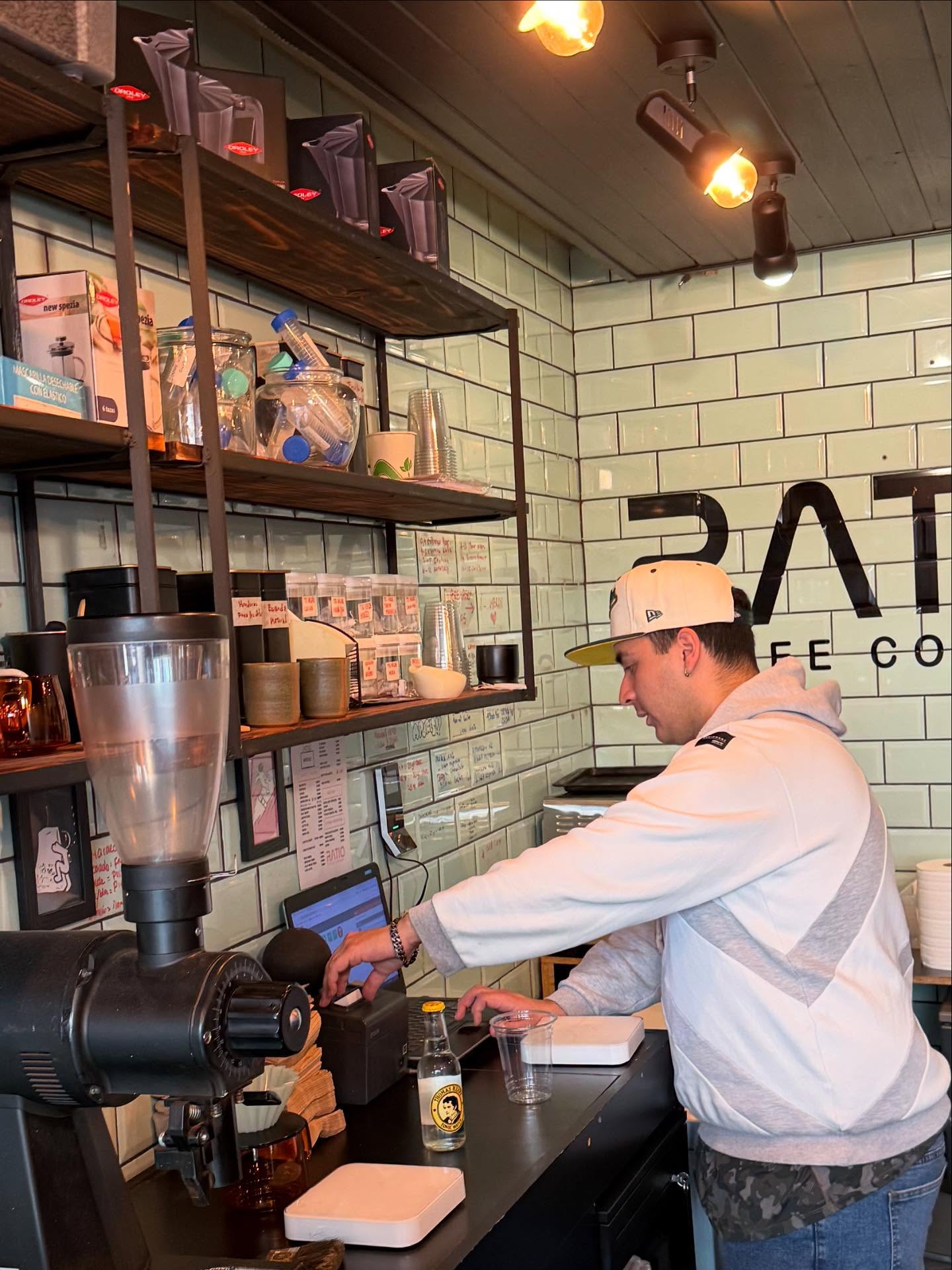 @tinaaluu now firmly arrived we started off the day with a bit of light work (I supervised Claude through some tricky state machine work) now off to wander with a coffee in hand from this great spot n