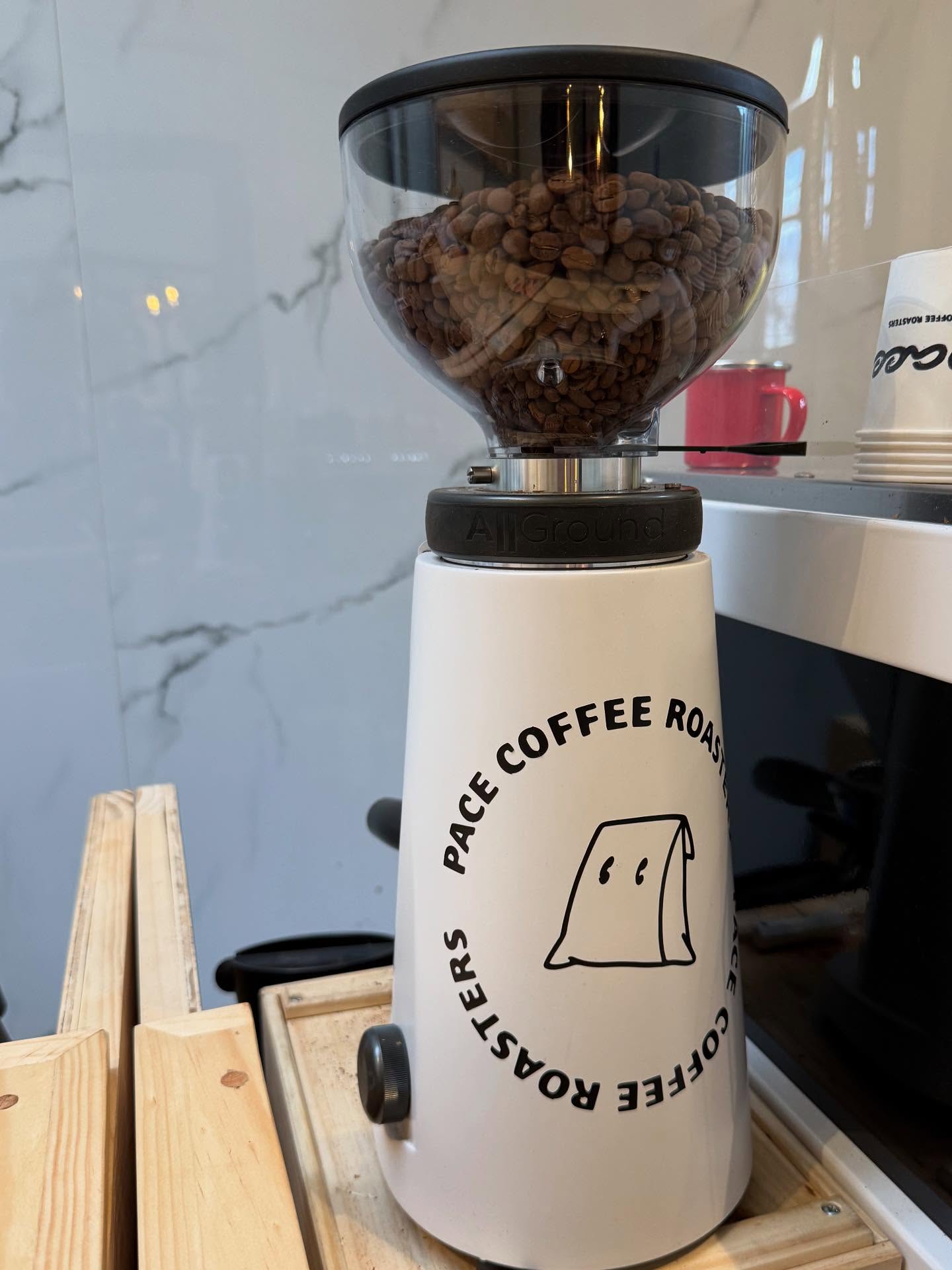 Latergram post from our last day in Santiago @pacecoffeecl was the top rated cafe in 'little Italy' (in no way Italian). They are a testament to the care and love that coffee culture can have when